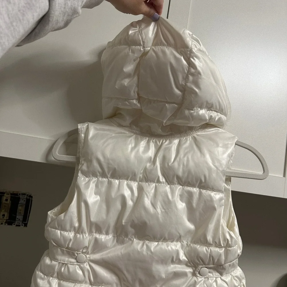 Gymboree Puffer Vest Girls 7-8 White Glossy Faux Fur‎ Hooded Sleeveless Jacket
